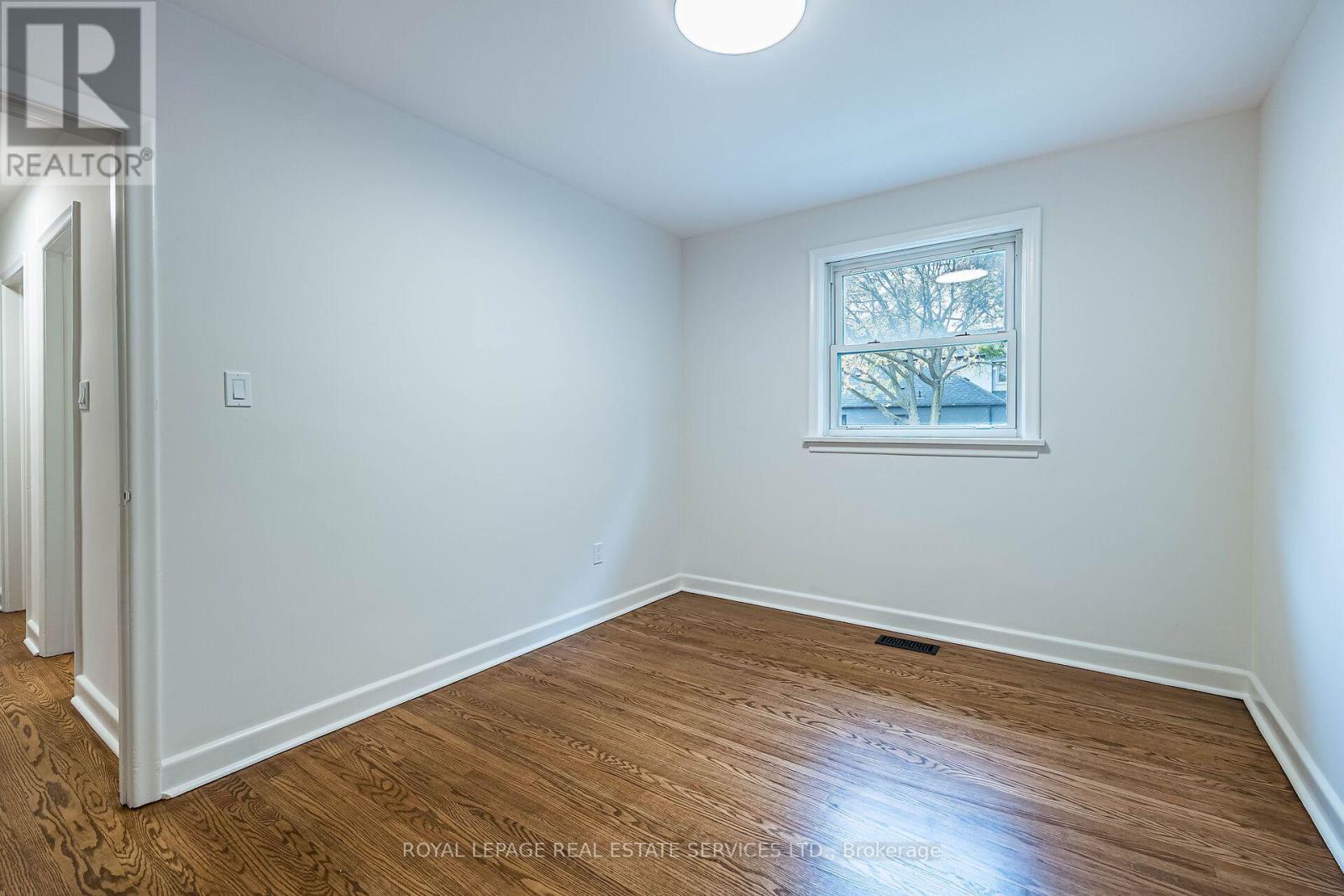 454 Rimilton Avenue, Toronto, ON photo 25