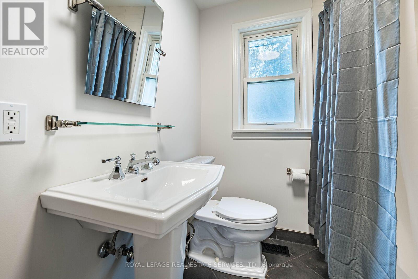 454 Rimilton Avenue, Toronto, ON photo 29