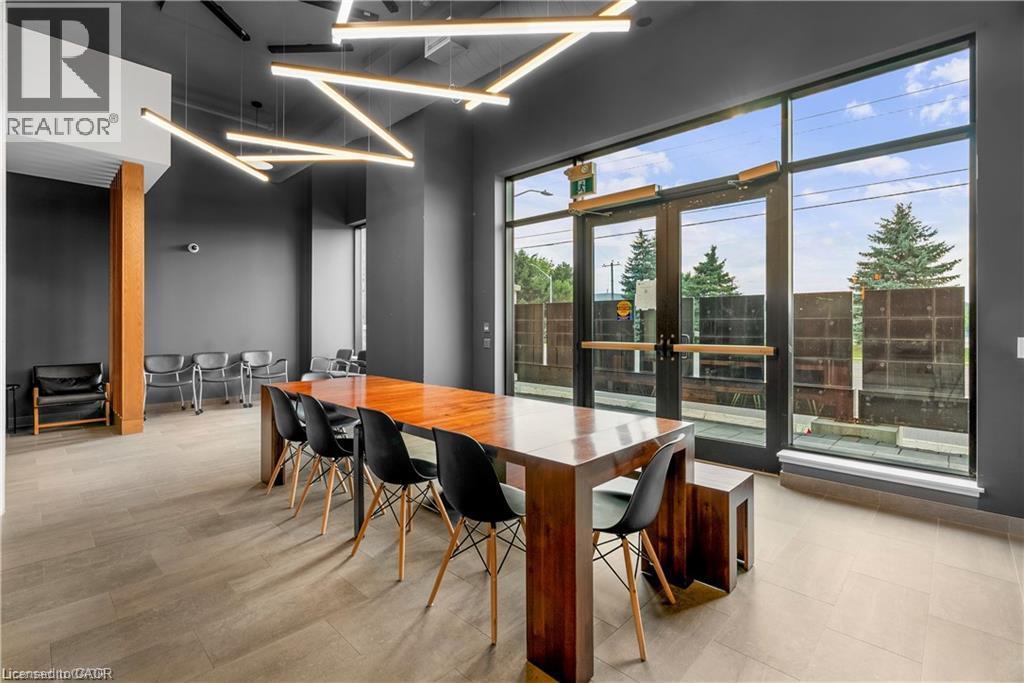 251 NORTHFIELD Drive E Unit# 212, Waterloo — photo 4