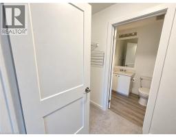 251 Northfield Drive E Unit# 212, Waterloo, ON N2J4G8 Photo 18