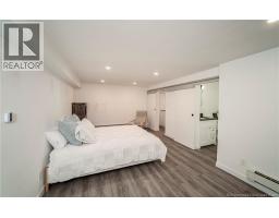 34 Simcoe Court, photo 24