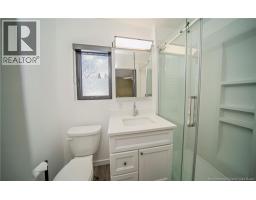 34 Simcoe Court, photo 15