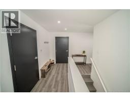 34 Simcoe Court, photo 19
