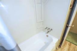13 Sonora Crescent, Winnipeg, MB R2N1B2 Photo 13