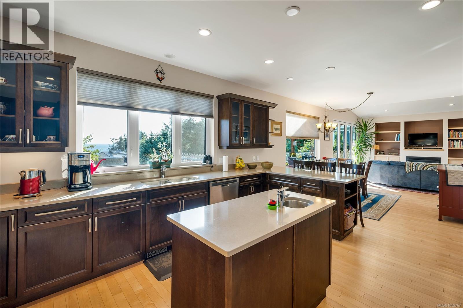 983 Alder St S - 28