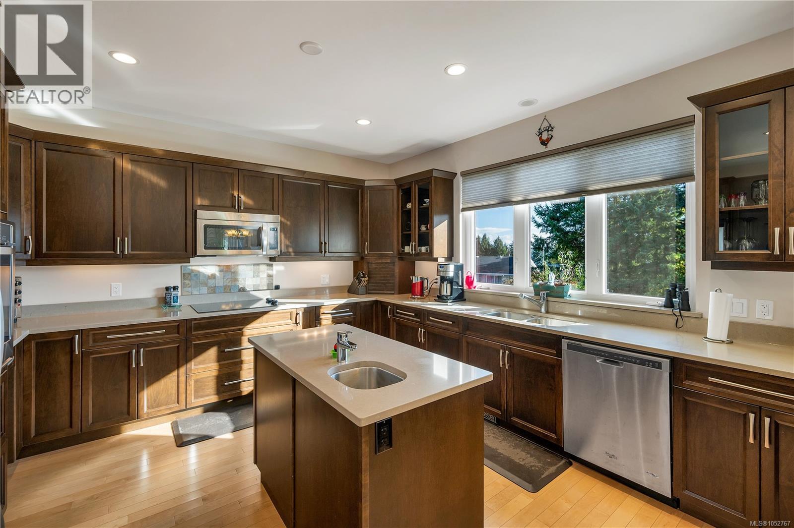 983 Alder St S - 25