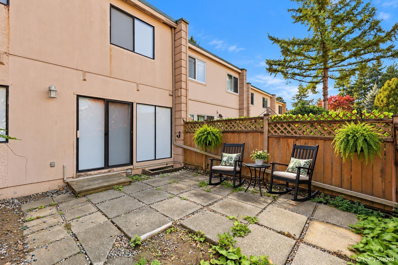 Photo of 36 10565 153 STREET 34