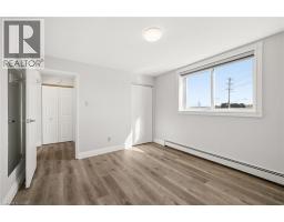 371 Dale Crescent Unit# 4, Waterloo, ON N2J3Y6 Photo 8