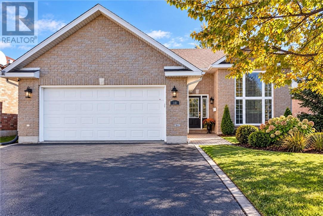 10 GREENWICH Court, Sudbury