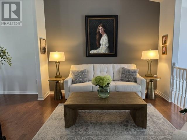 10 GREENWICH Court - 31