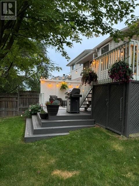 10 GREENWICH Court - 89