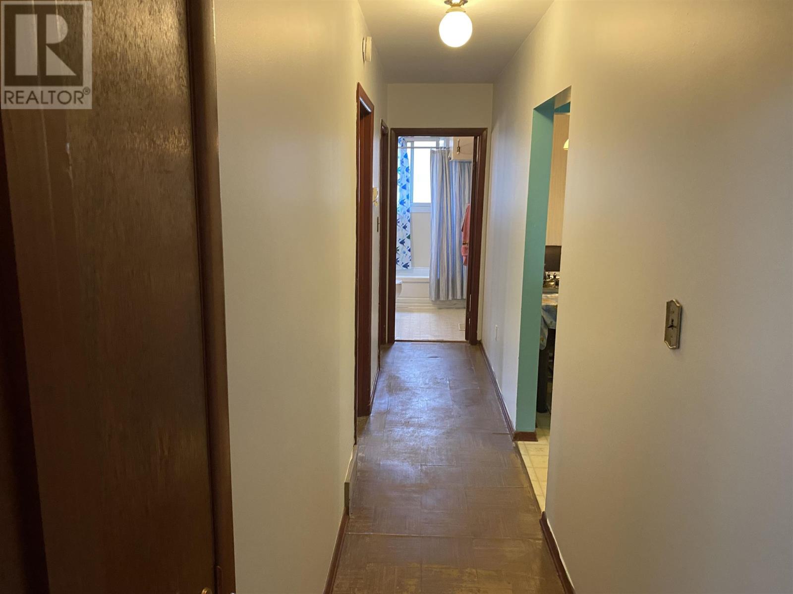 72 South Eden ST - 15
