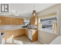 1923 Gladstone Drive, Kamloops, BC V2E2B8 Photo 13
