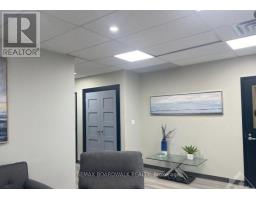 103 & 104 - 2500 St Laurent Boulevard, Ottawa, ON K1H1B1 Photo 18