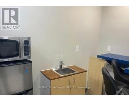 103 & 104 - 2500 St Laurent Boulevard, Ottawa, ON K1H1B1 Photo 25
