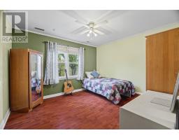 106 Empire Avenue thumbnail 16