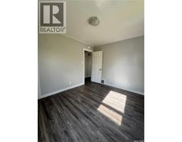 852 Retallack Street, Regina, SK S4T2G8 Photo 10