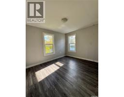 852 Retallack Street, Regina, SK S4T2G8 Photo 9
