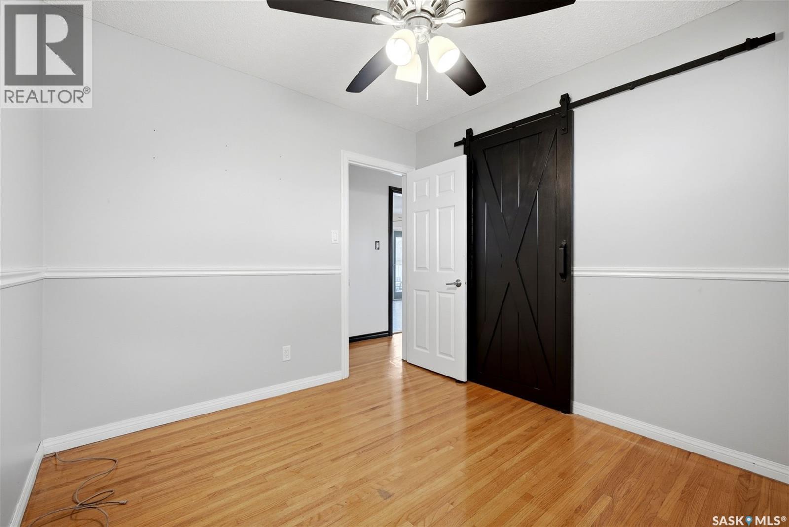 4523 England ROAD, Regina — photo 15