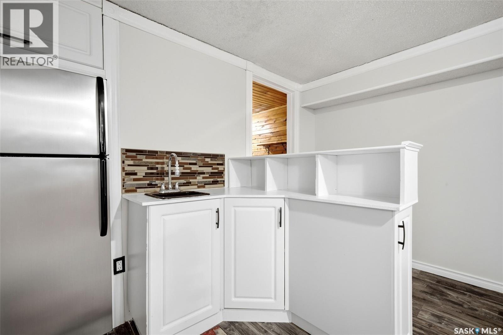 4523 England ROAD, Regina — photo 24