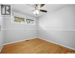 4523 England Road, Regina, SK S4R4P6 Photo 14