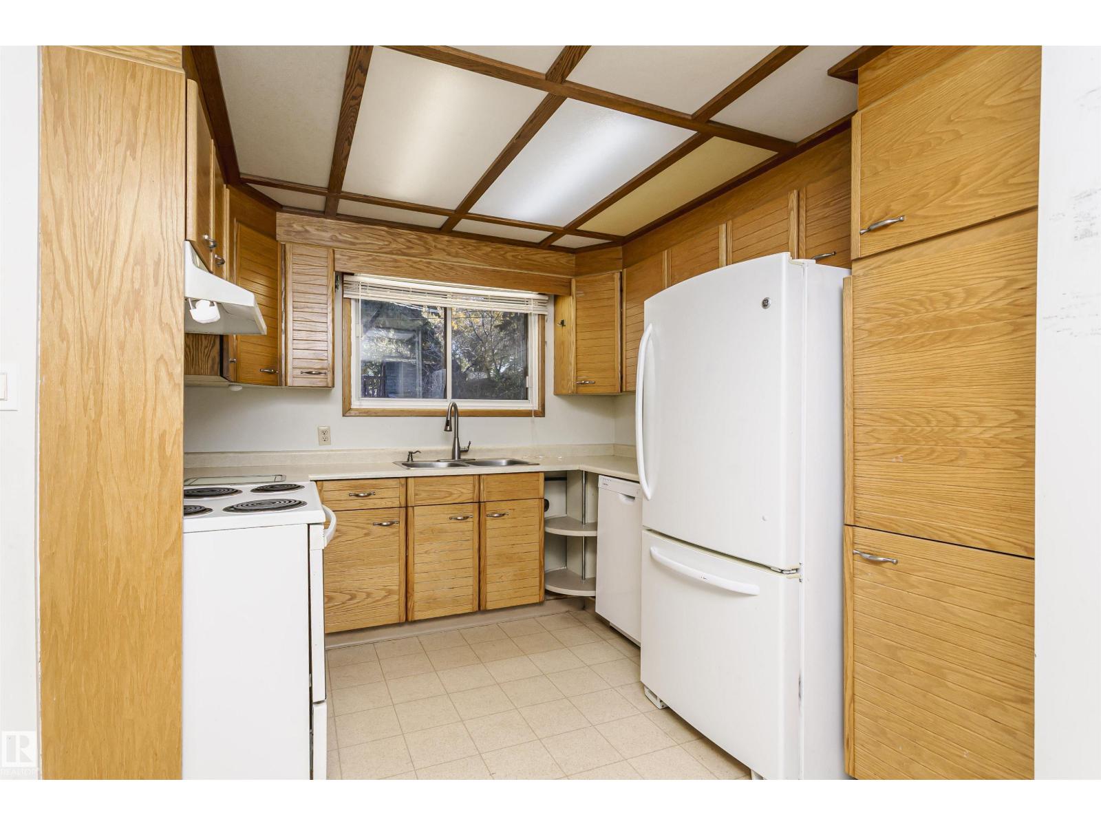7 Sheridan Drive, photo 11