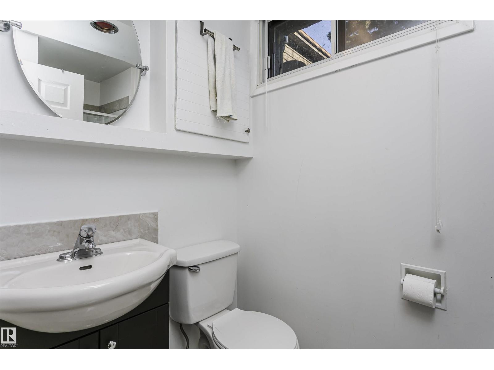 7 Sheridan Drive, photo 33