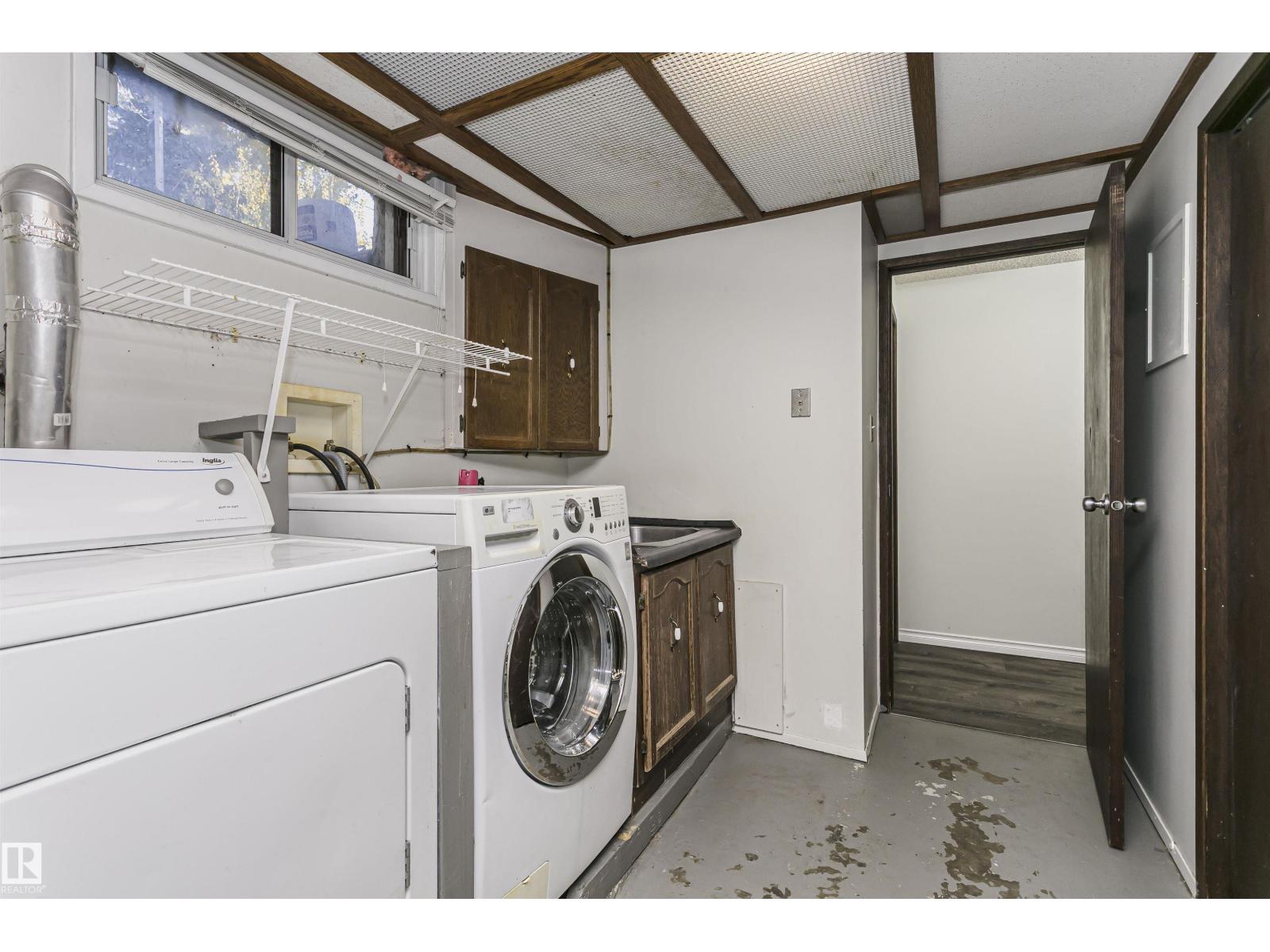 7 Sheridan Drive, photo 35