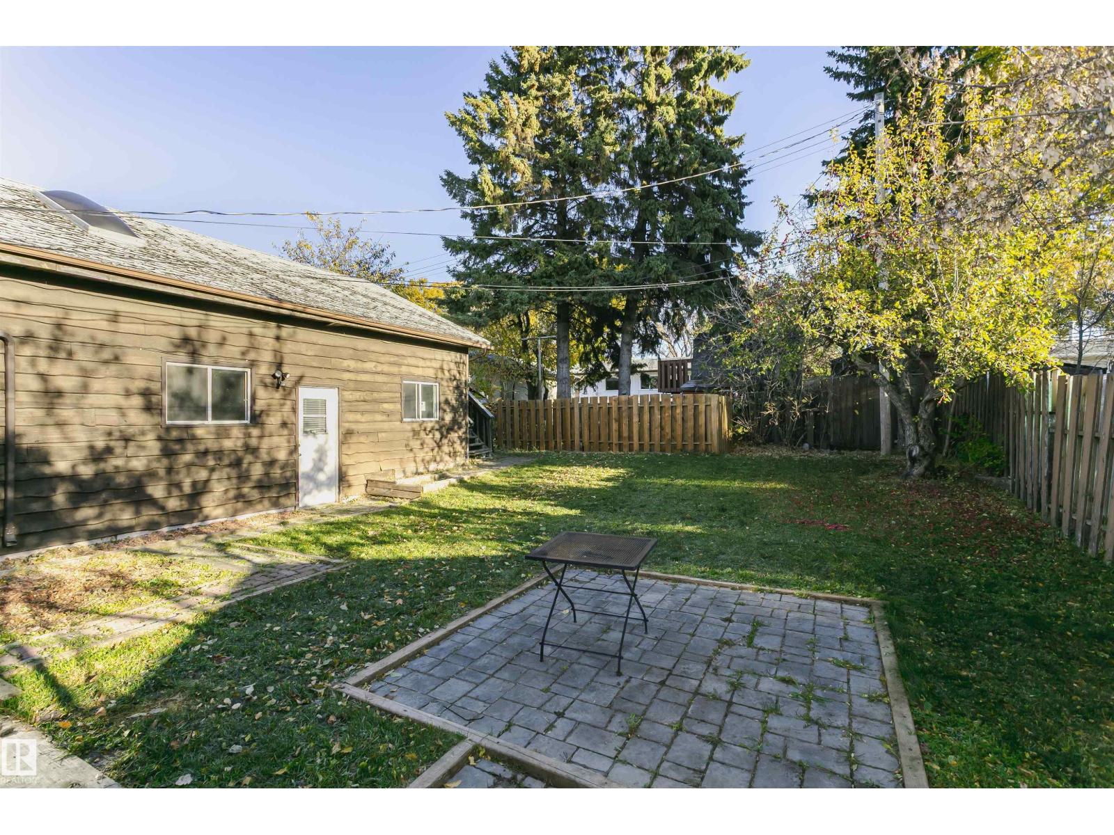 7 Sheridan Drive, photo 42
