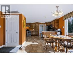 34 Wendy Crescent, photo 8