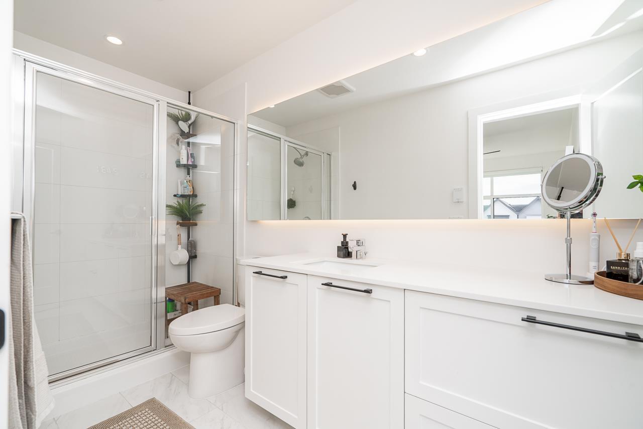 Photo of 64 17555 57A AVENUE 17