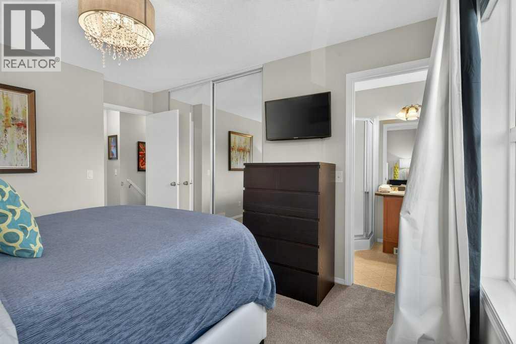 223 Elgin Point SE photo 22
