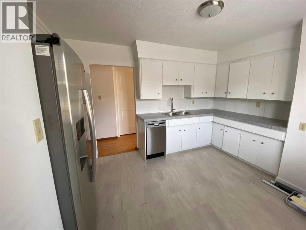 2826 43 Street SW, Calgary — photo 7