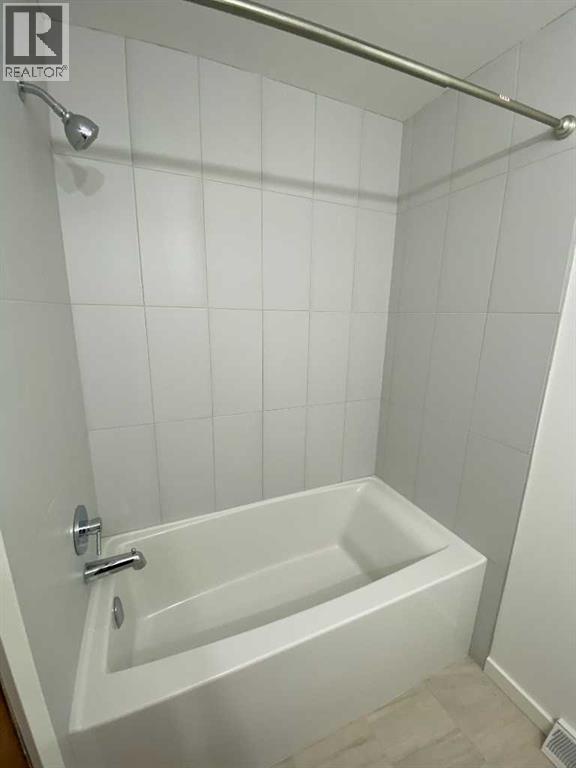 2826 43 Street SW, Calgary — photo 34