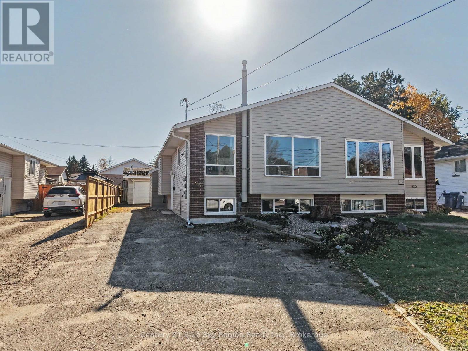691 ROBARTS AVENUE, North Bay (Widdifield)