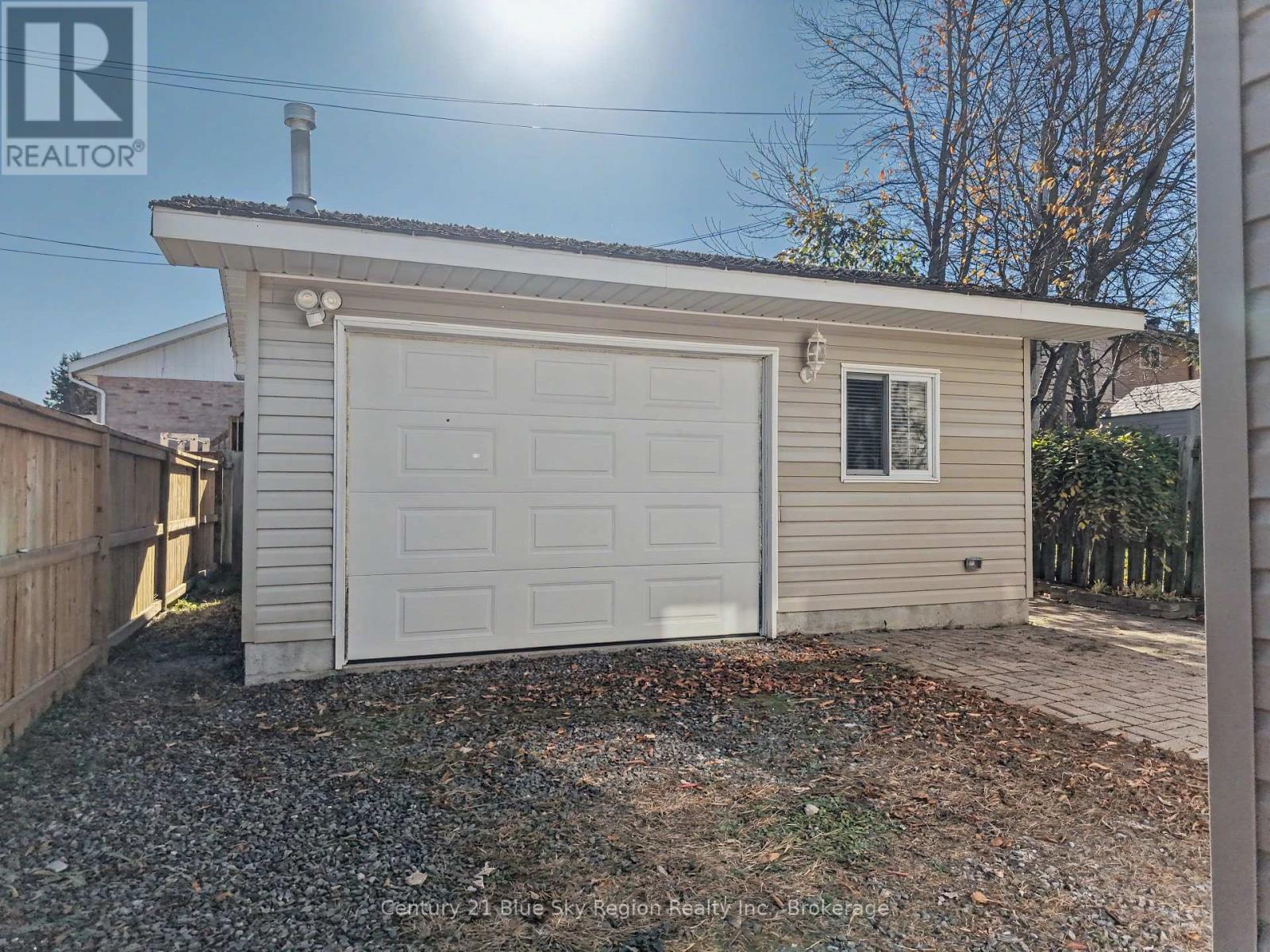 691 ROBARTS AVENUE, North Bay (Widdifield) — photo 4