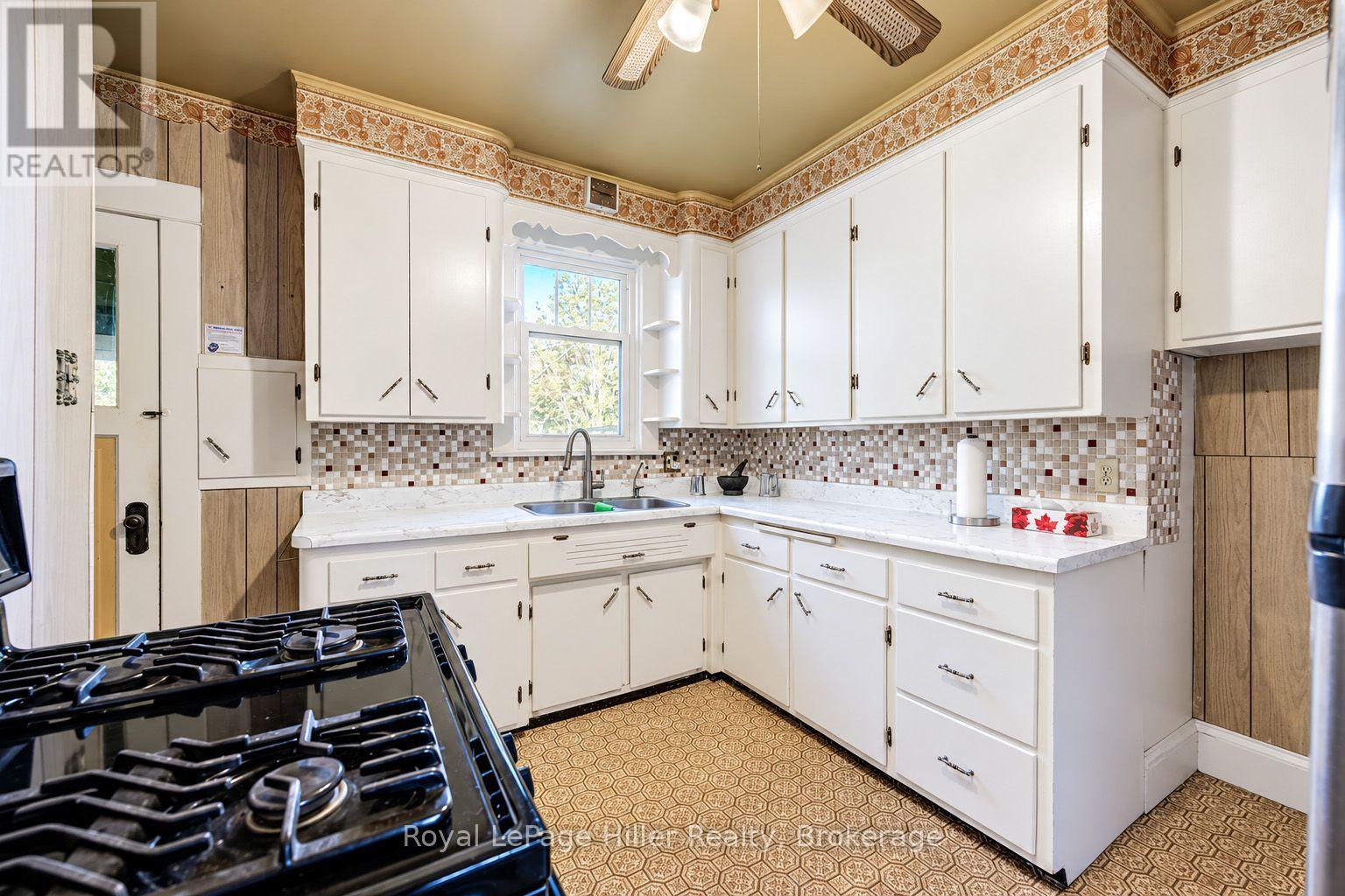 340 GUELPH STREET, Kitchener — photo 10