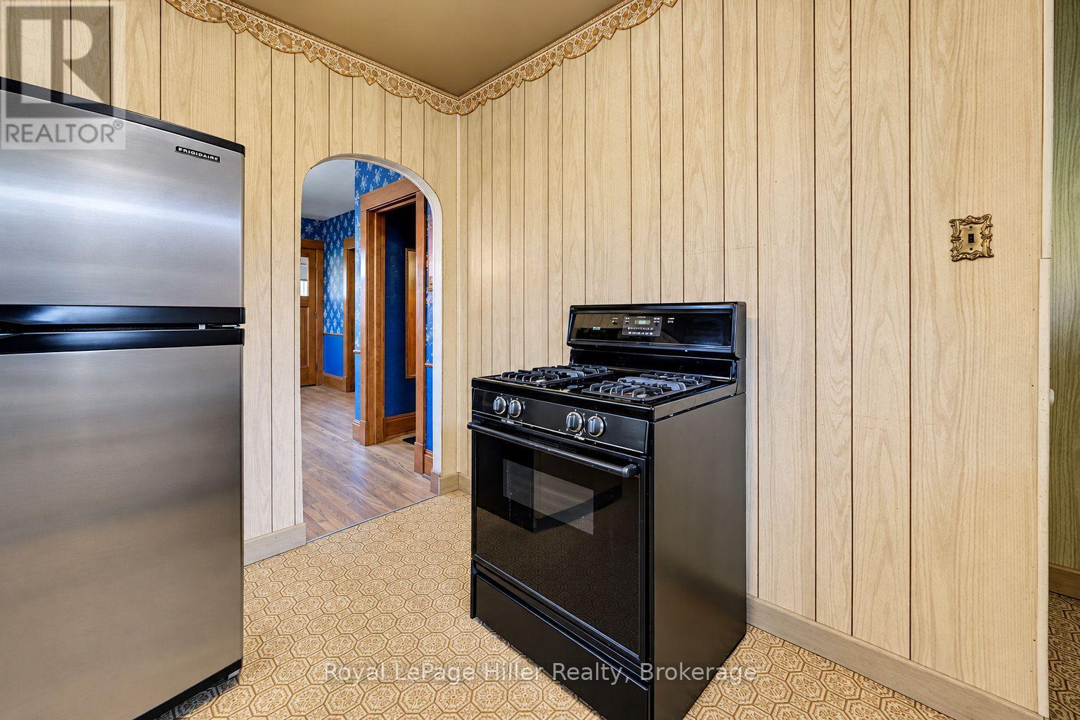 340 GUELPH STREET, Kitchener — photo 12
