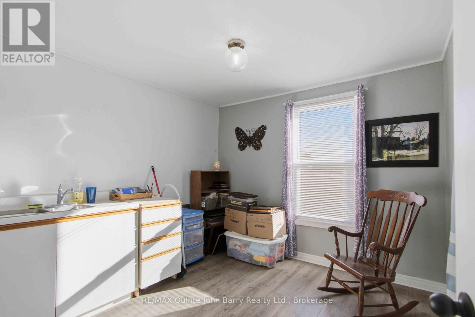 136 Moira Street East, Belleville, ON photo 20