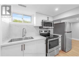 135 Central Park Boulevard N, Oshawa, ON L1G5Y6 Photo 6