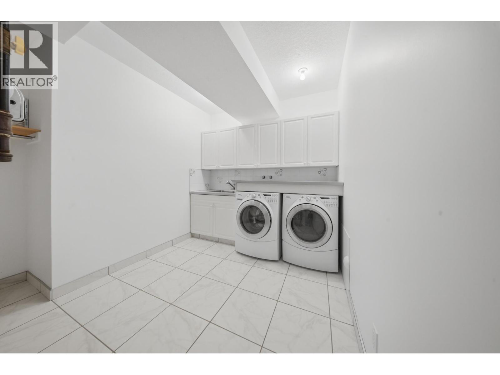 13109 SUNNYSIDE DRIVE - 24
