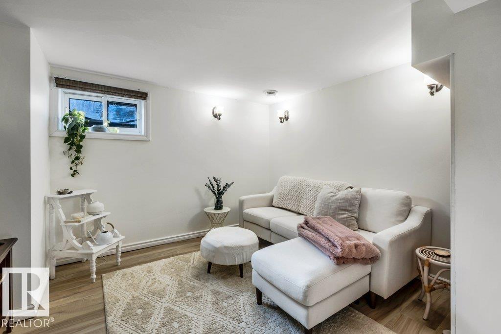 7747 79 AV NW, Edmonton — photo 33