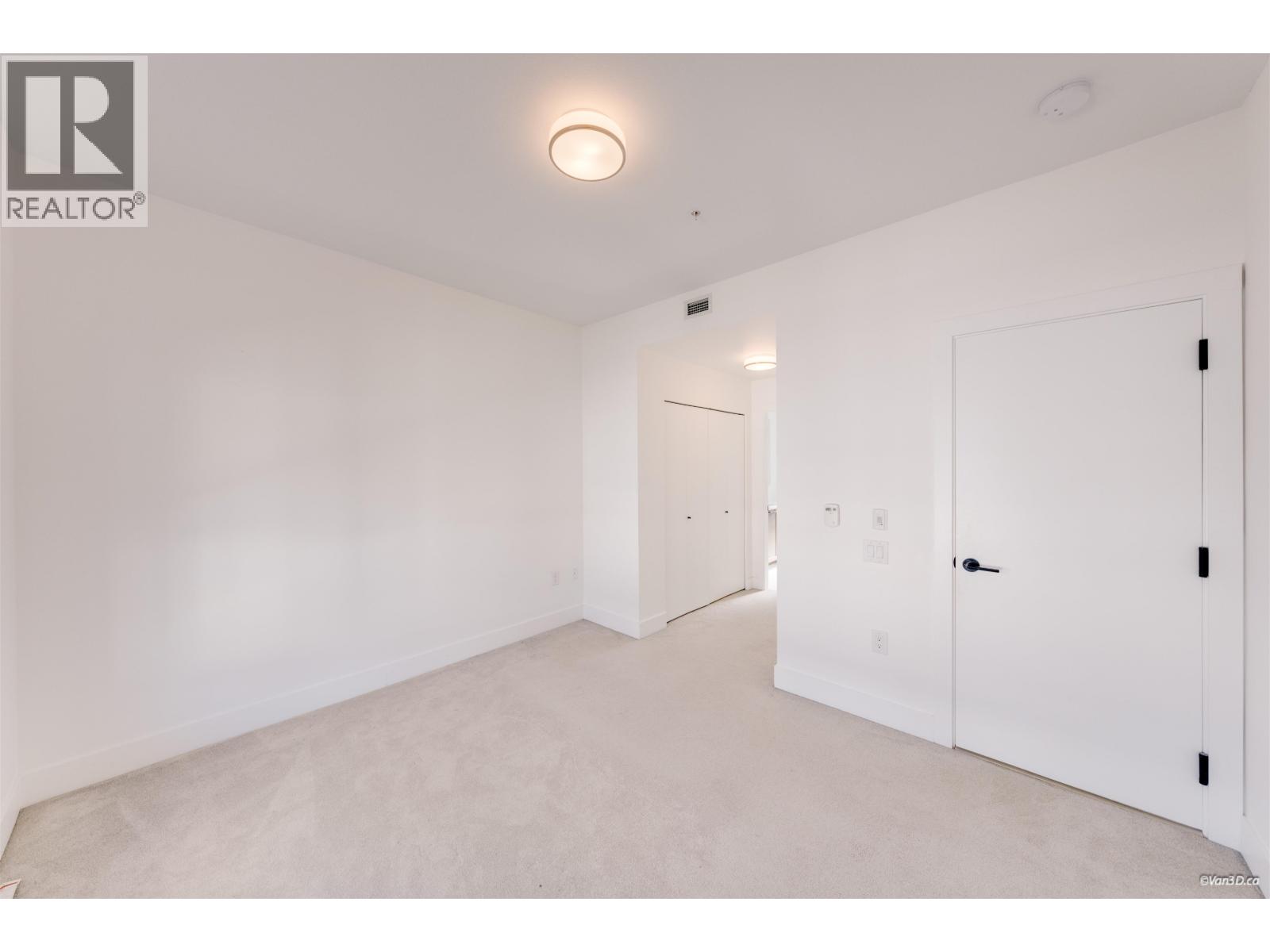 Photo of 2 9739 UNIVERSITY CRESCENT 27