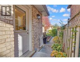 548 Sandbrooke Court, Waterloo, ON N2T2H4 Photo 44