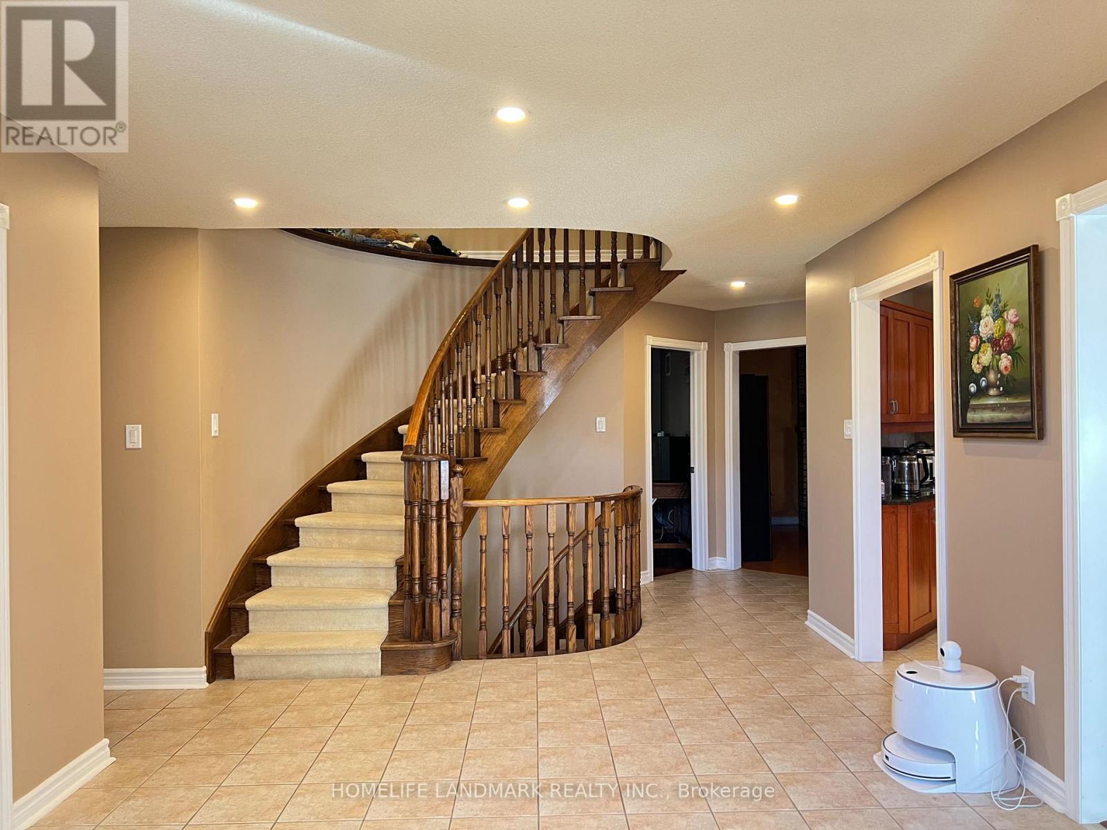 35 MONTCLAIR ROAD N, Richmond Hill (Bayview Hill) — photo 3