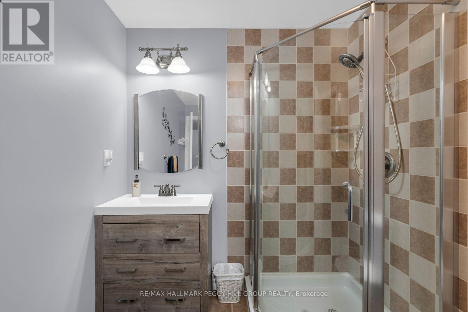 19 Vernon Street, Essa photo 15