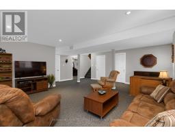 19 Vernon Street, Essa, ON L3W0V5 Photo 13