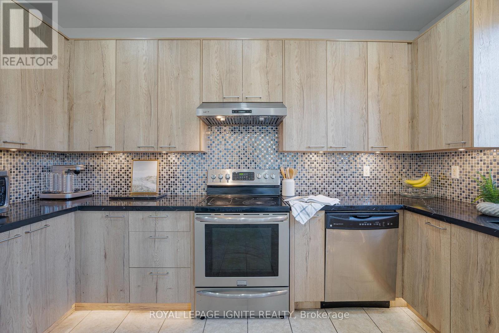 34 Pike Lane, Markham, ON photo 21