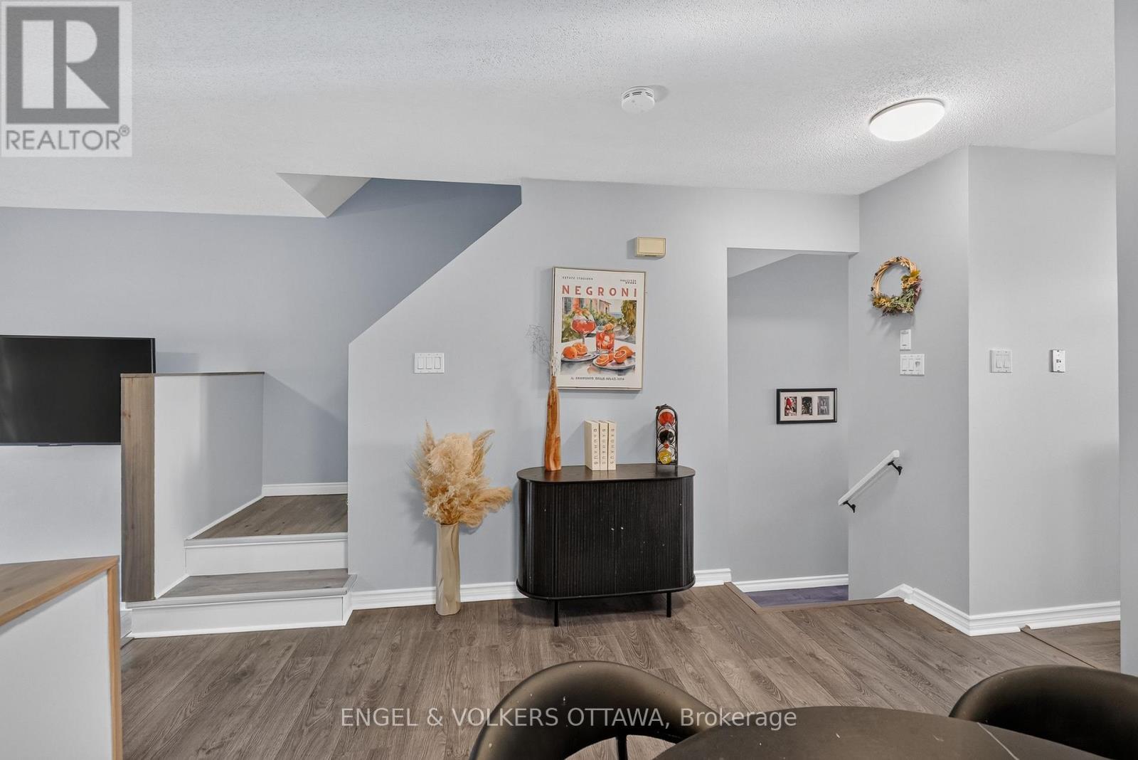 10 - 1160 BELANGER AVENUE, Ottawa — photo 8