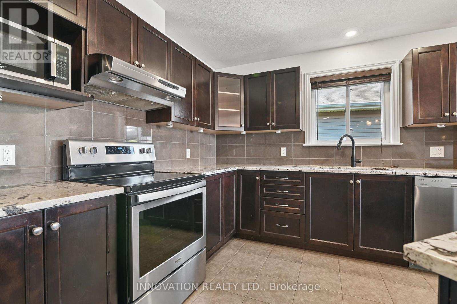 25 WESTERRA WAY N, North Grenville — photo 10